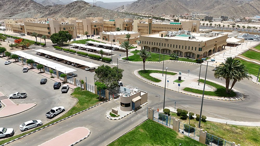 الكلية التقنية بنجران